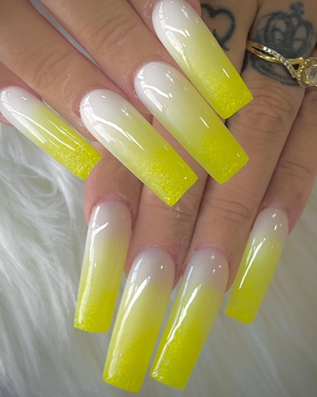 Classy Nails Shirley nail art close-up