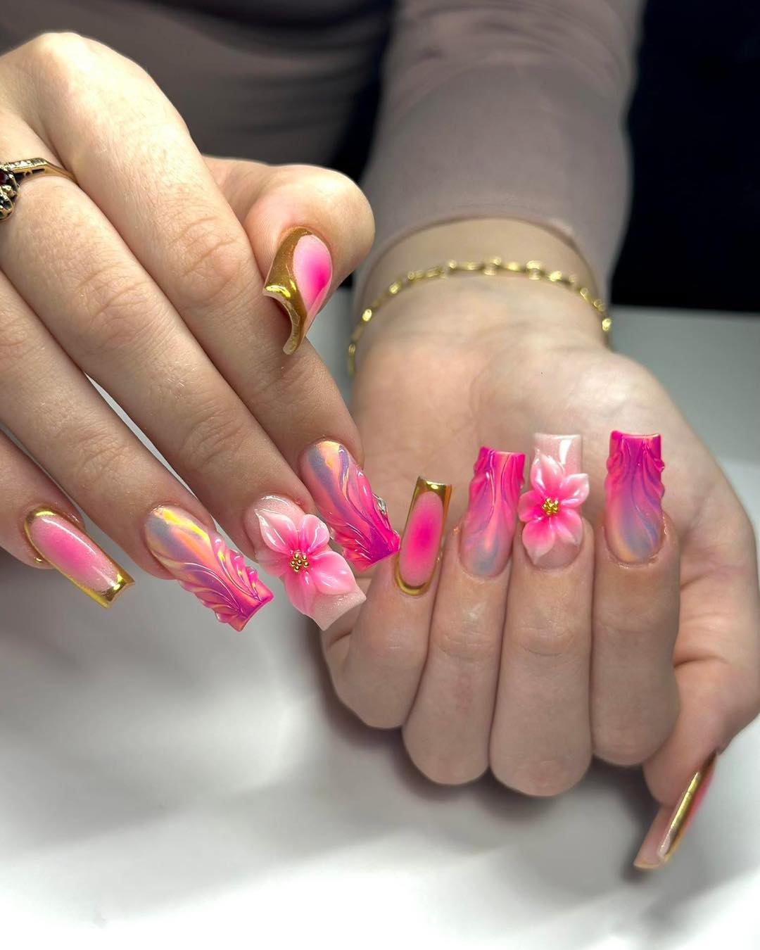 Gel nails