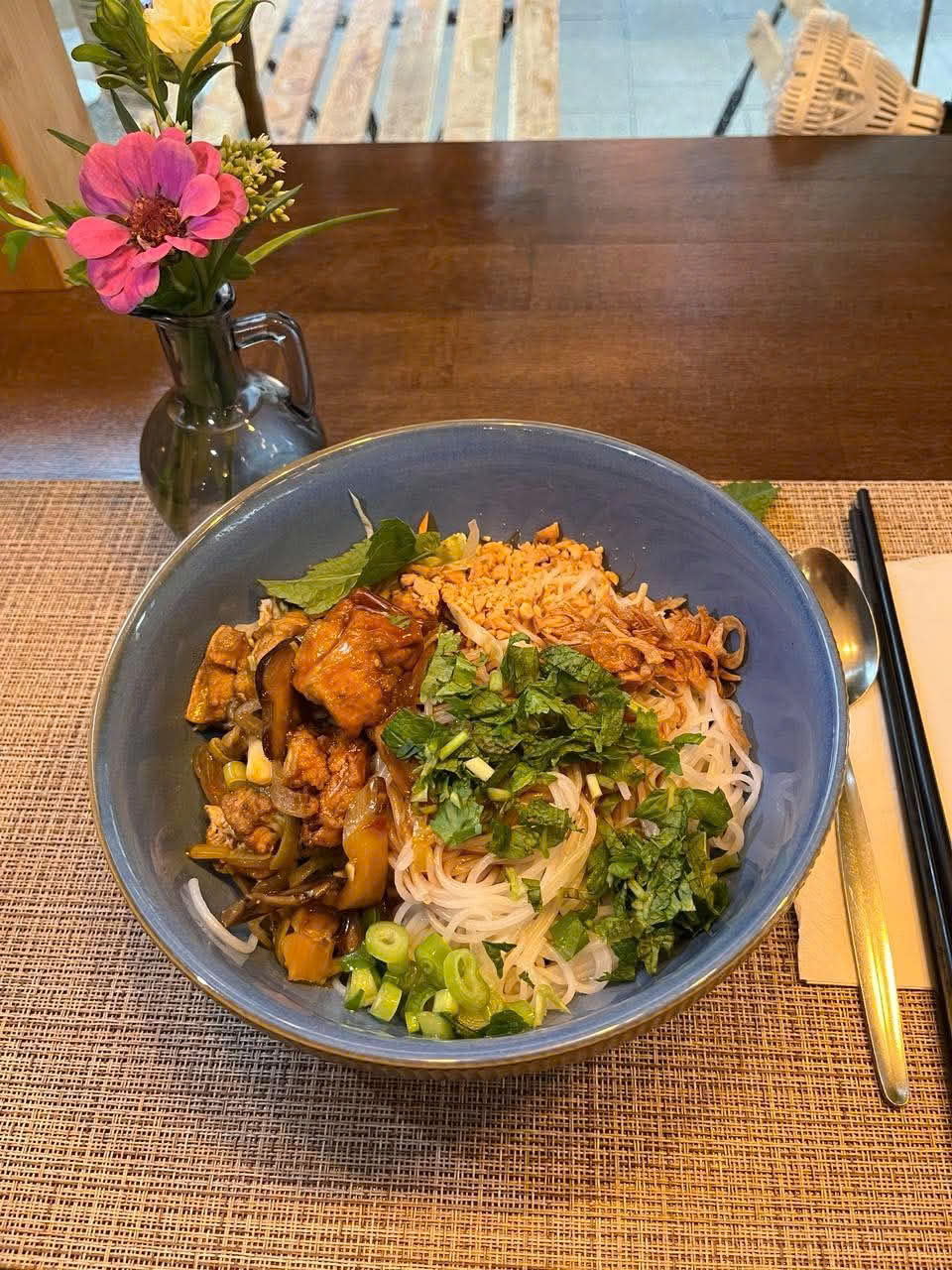 Bún Chay mit Tofu und Gemüse