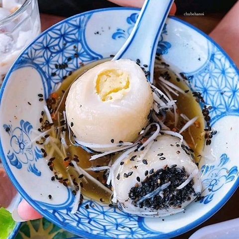 Chè trôi nước mè đen