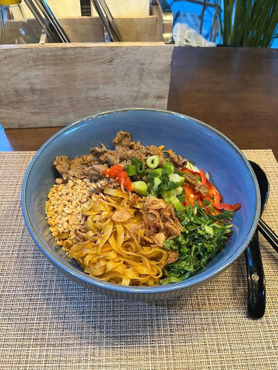 Phở bò trộn Curry